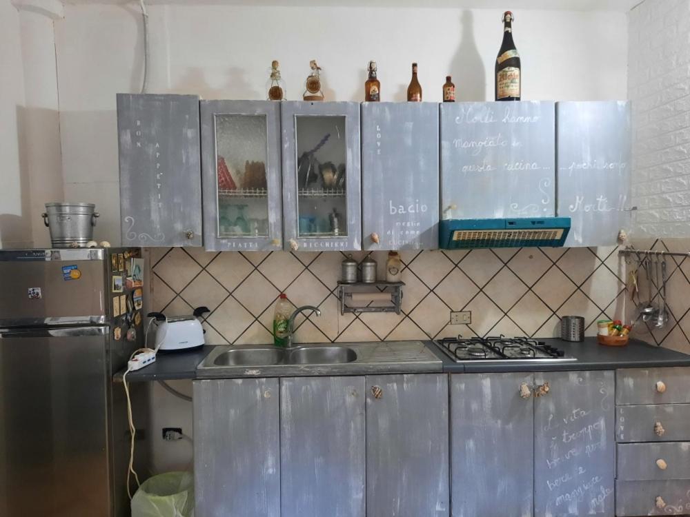 La Casa Nella Roccia Apartment Naples Luaran gambar