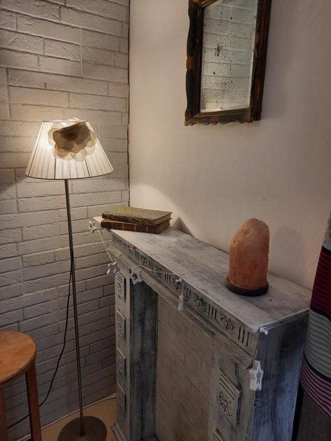 La Casa Nella Roccia Apartment Naples Luaran gambar